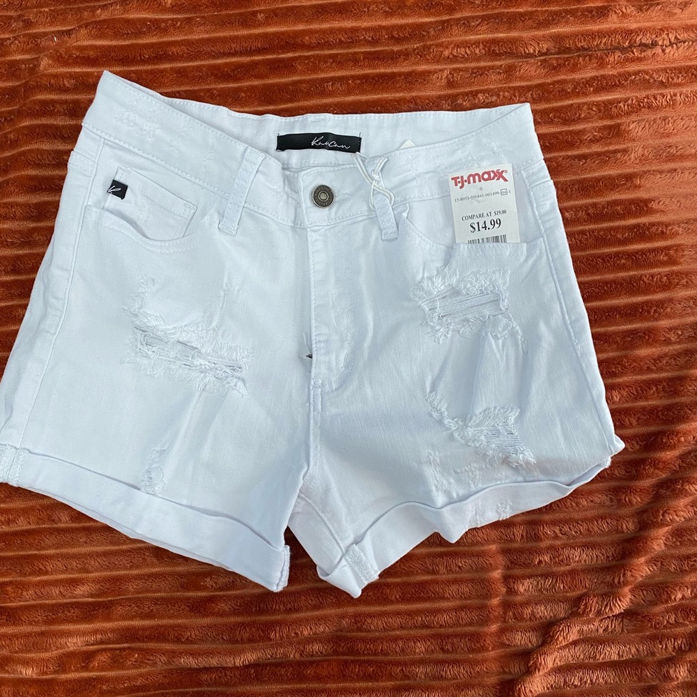 Kancan white distressed shorts